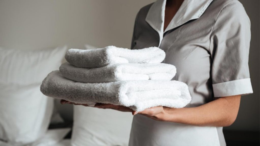 Quality housekeeping services know the ins and outs of vacation rental cleaning - Zeevou