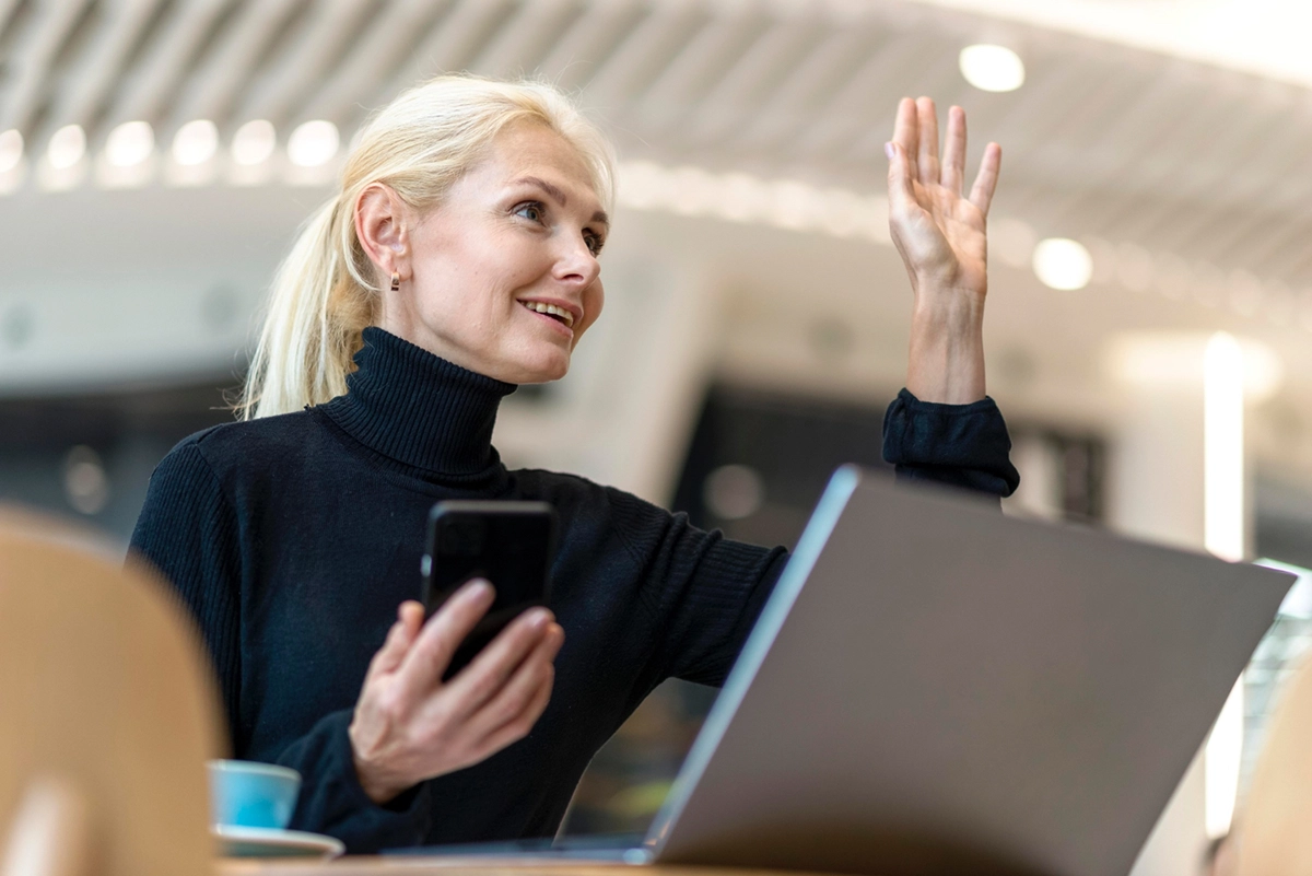 unified inbox tool in vacation rental PMS with automated guest communication - Zeevou