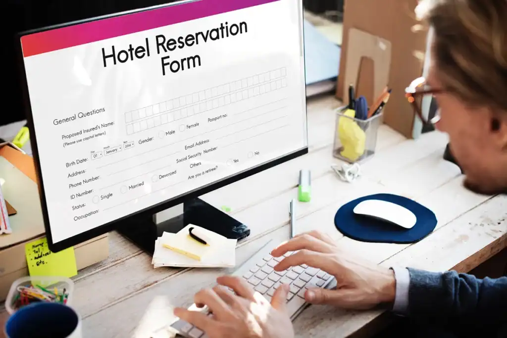Modern Direct Booking Platform for you Rentals and Hotels - Zeevou